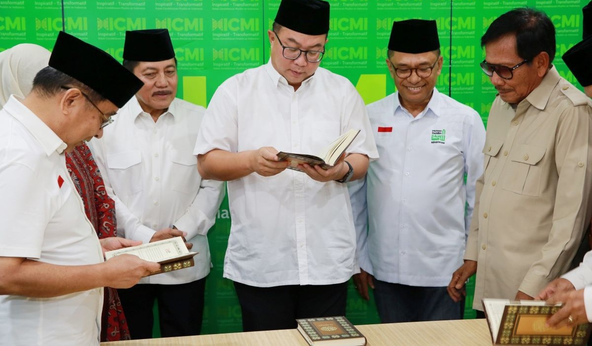 Sinar Mas dan App Group Wakafkan Ribuan al-Qur'an Kepada Icmi