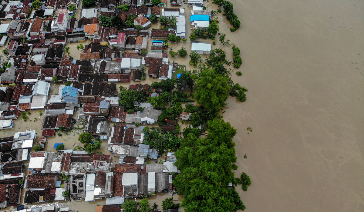 Dua Warga Bojonegoro Meninggal Dunia terseret Banjir Luapan Sungai Bengawan Solo