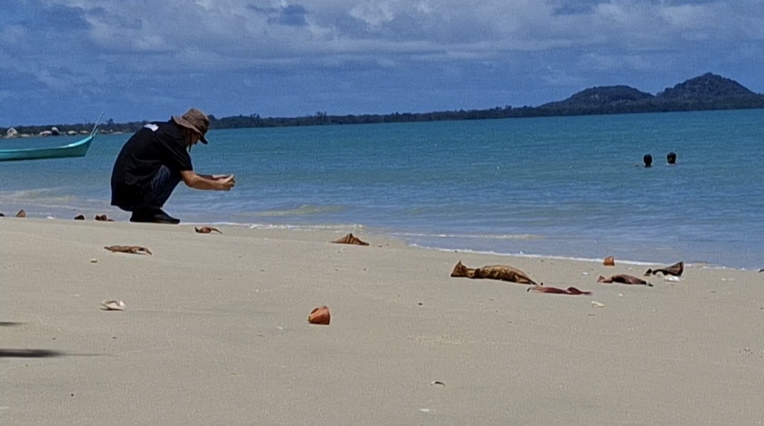 Pantai Batu Berigak, Tempat Ngabuburit Favorit Warga Bangka Belitung