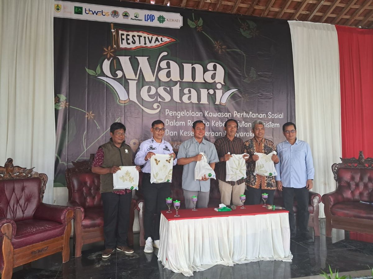 Festival Wana Lestari Angkat Keberhasilan Perhutanan Sosial  Masyarakat Desa Banyurip Sragen