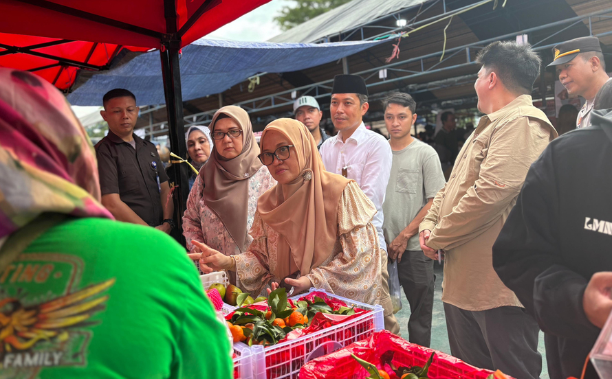 Dukung UMKM, Pasar Ramadan Palu Terapkan Pembayaran Nontunai