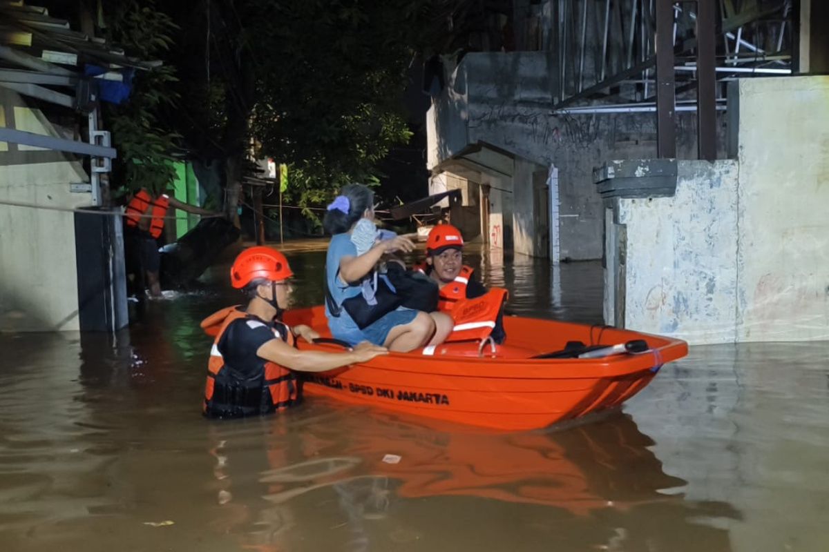 BEKASI Banjir, Bupati Menginstruksikan Penanganan Tanggapan Darurat