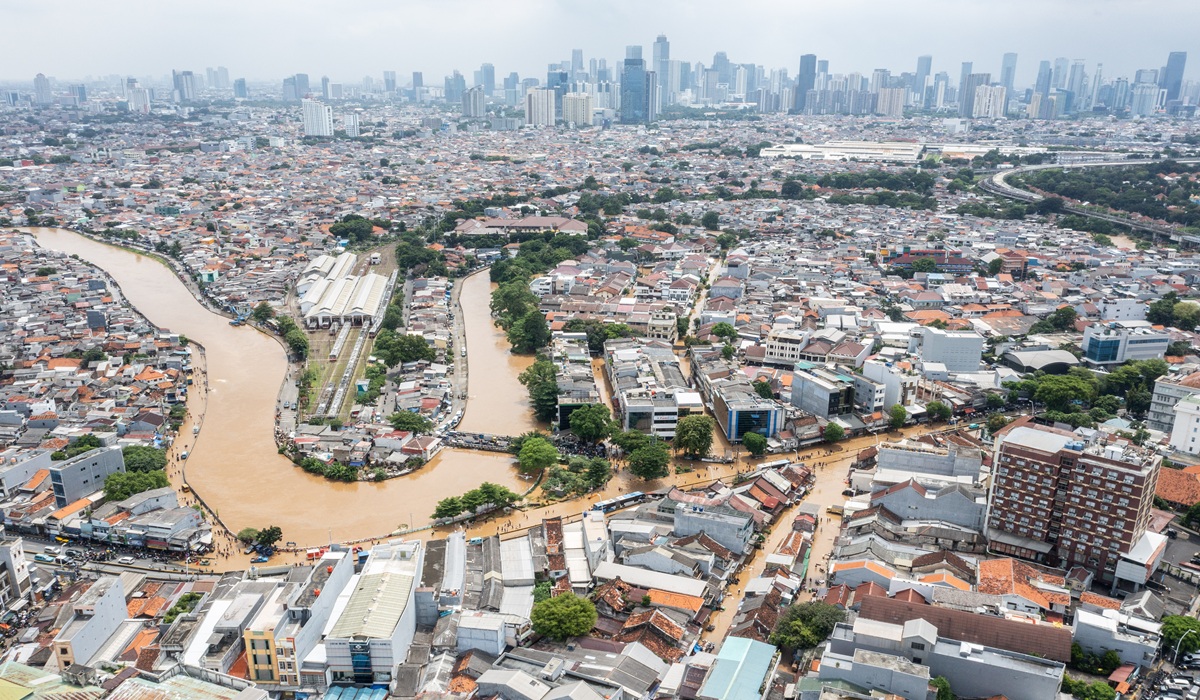 Jabodetabek Tergenang, Waspadai Penyakit yang Bisa Muncul Saat Banjir