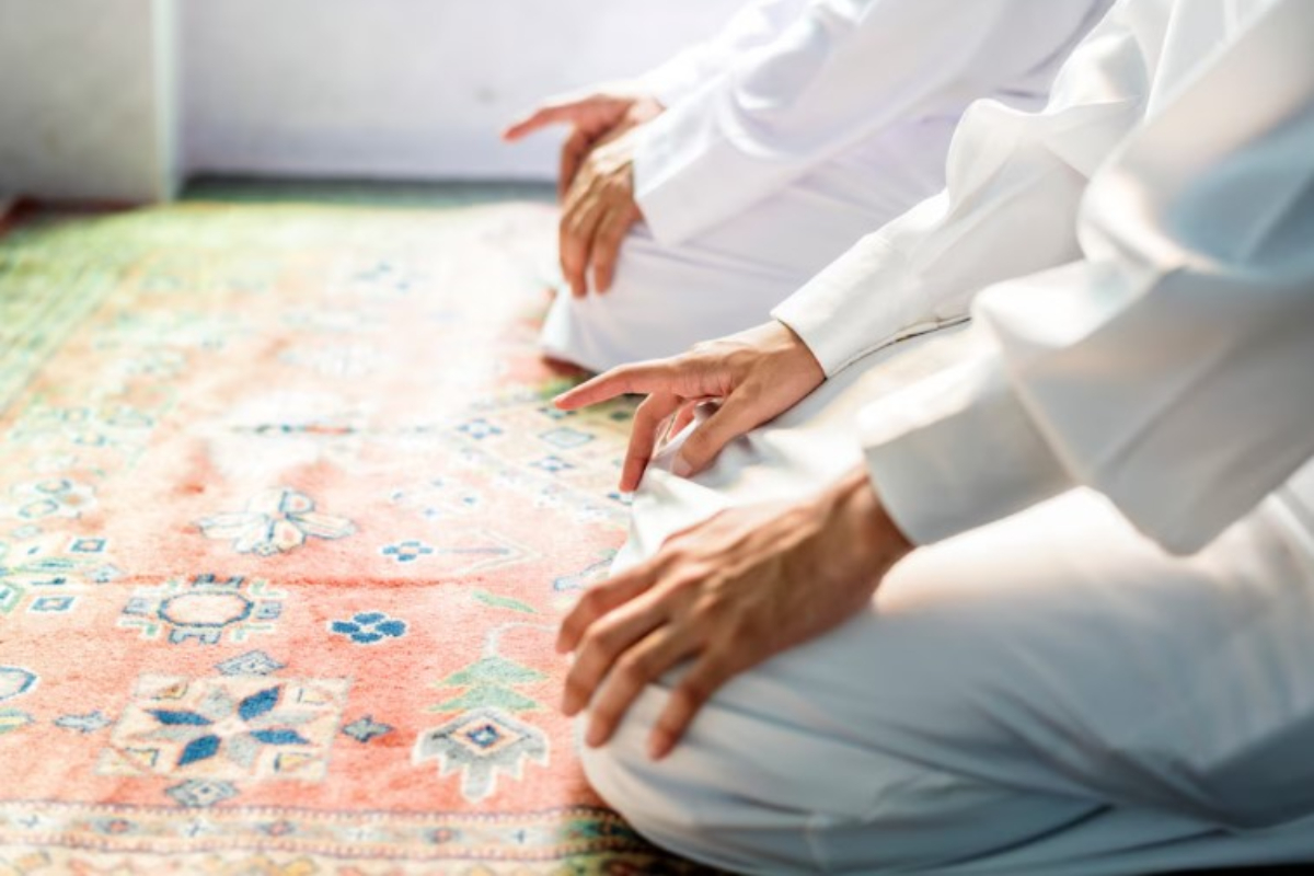 Niat Sholat Tarawih Sendiri di Rumah, Berikut Tata Caranya