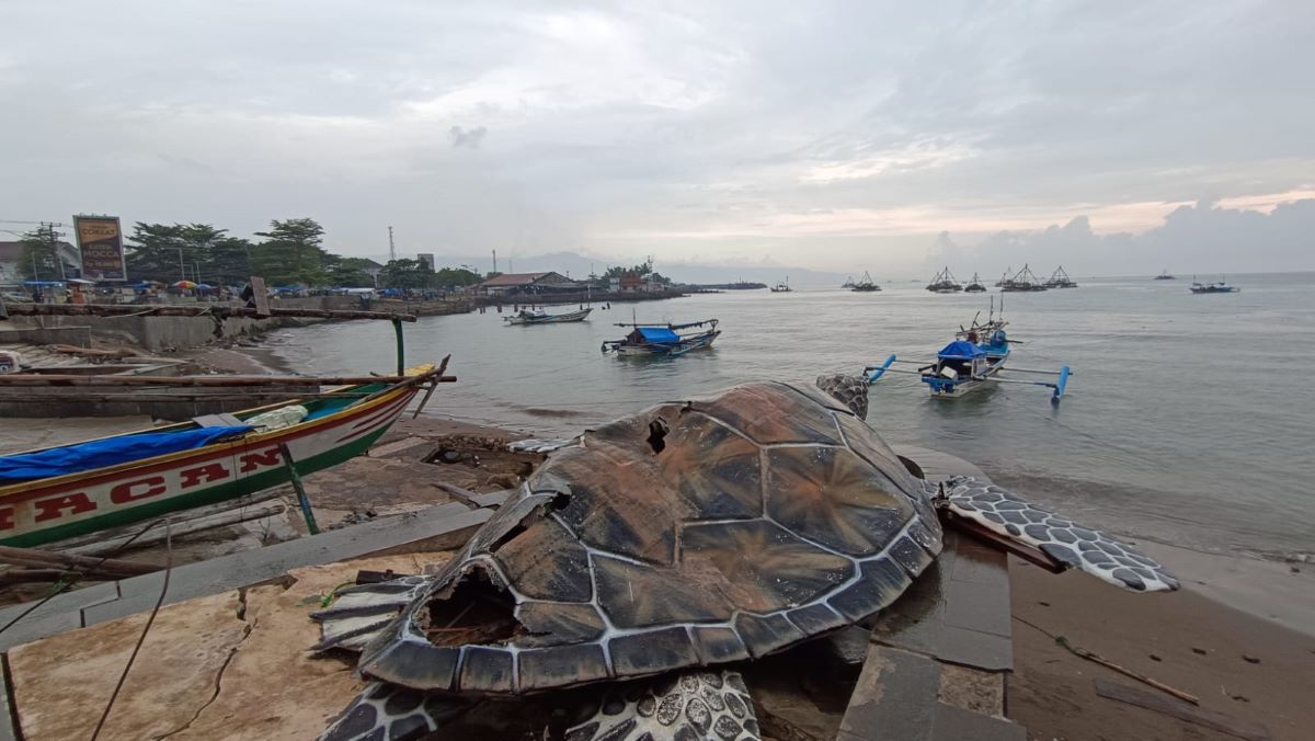 Heboh Soal Ornamen Patung Penyu di Sukabumi, Sekda Angkat Bicara Anggaran 15 M untuk Penataan Pantai Gadobangkong