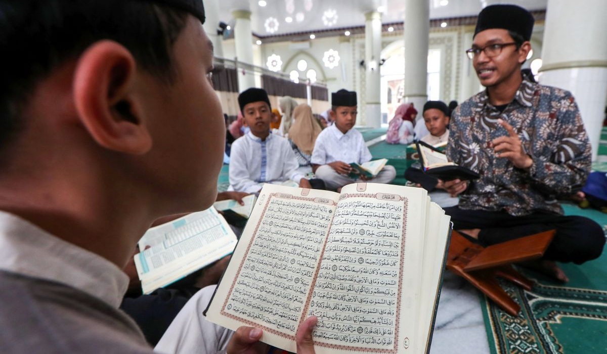 Hanya dua huruf termasuk Juz 17 al-Qur'an