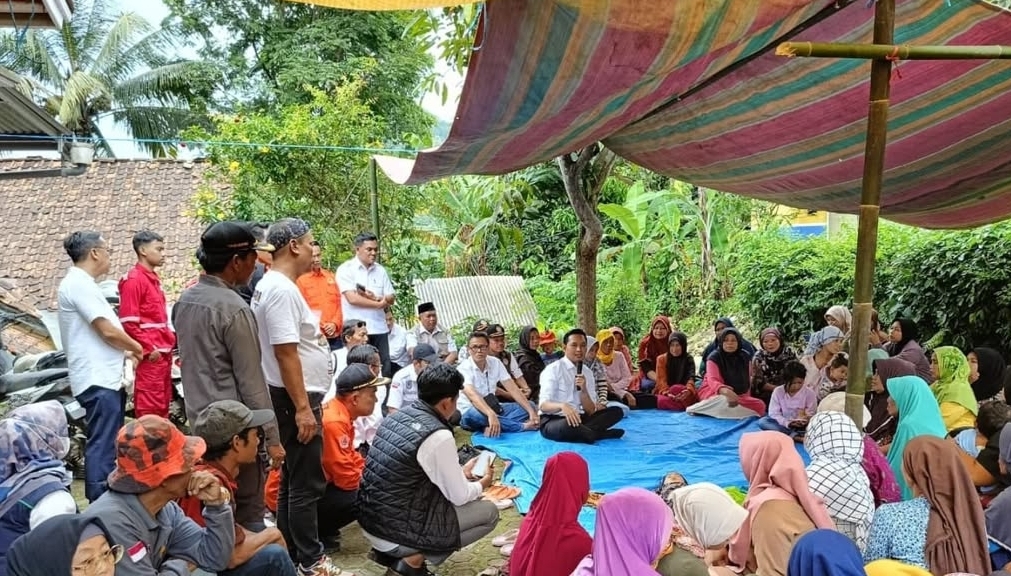 Puluhan KK di Desa Mekarmulya Cianjur Terdampak Pergerakan Tanah