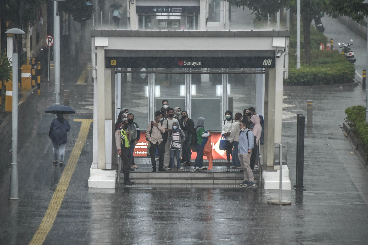  Hujan di Siang dan Sore Hari