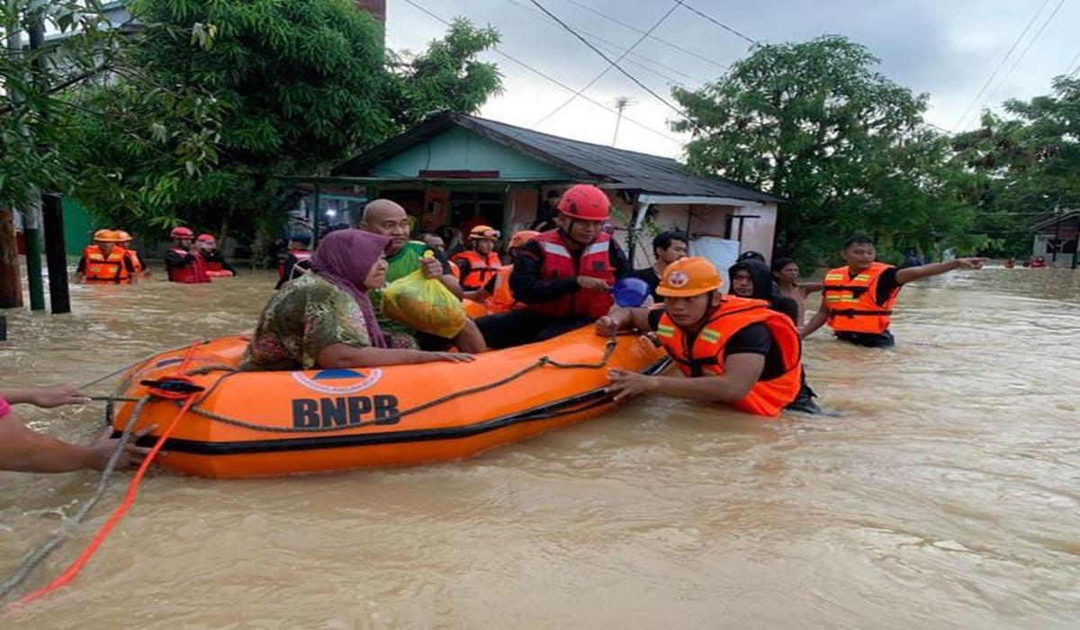 10 Wilayah di Balikpapan Terendam Banjir, BPBD Evakuasi Warga