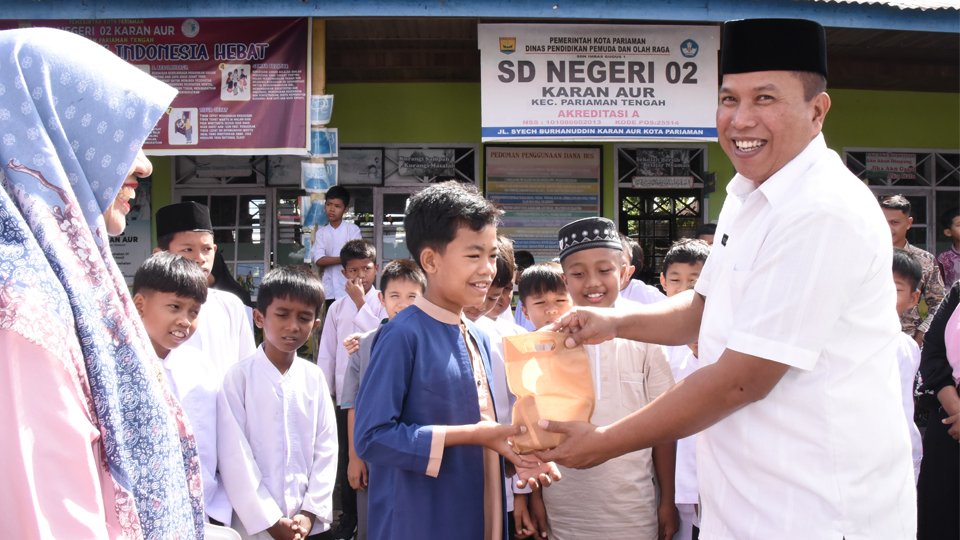 Selama Ramadan, Kurma Jadi Menu Tambahan MBG di Pariaman