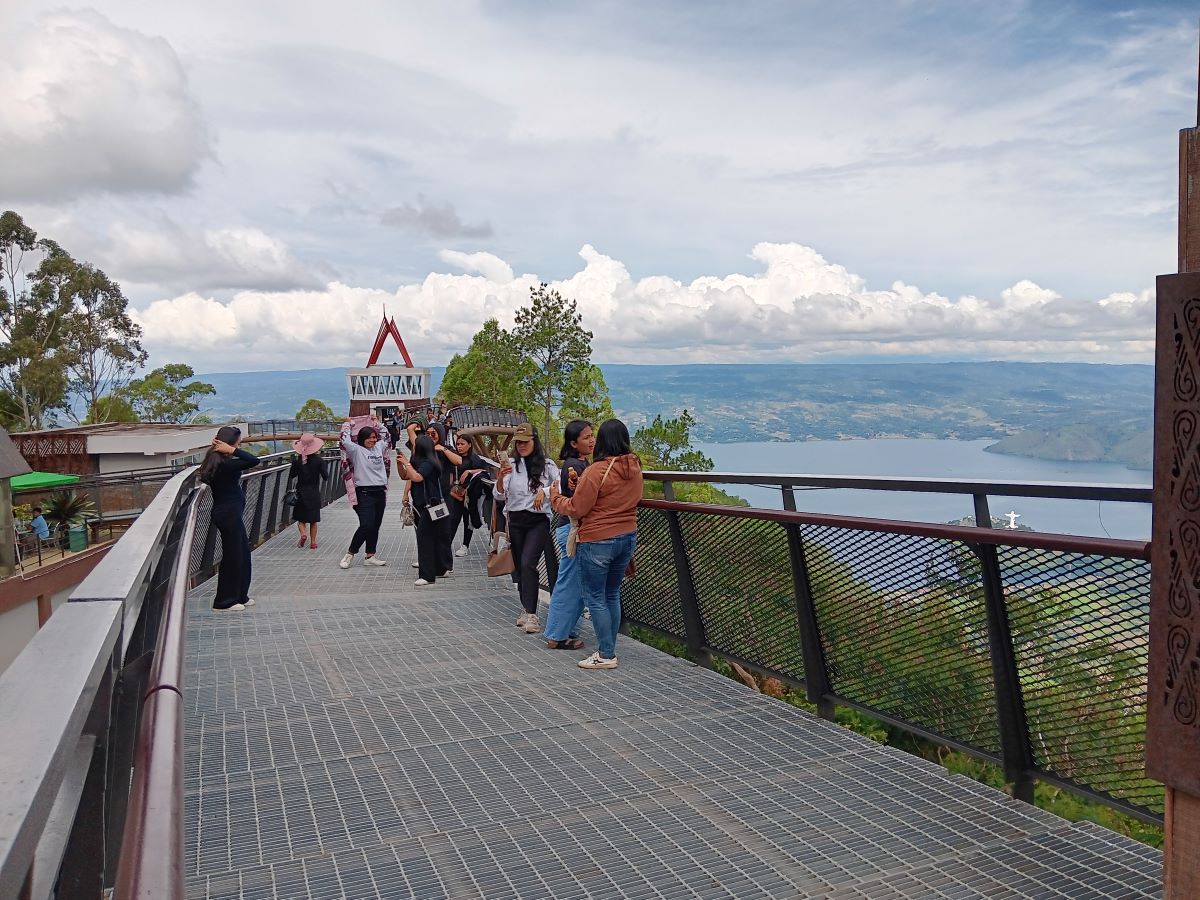 Perubahan Tarif Retribusi Objek Wisata di Samosir Mulai 14 Maret 2025