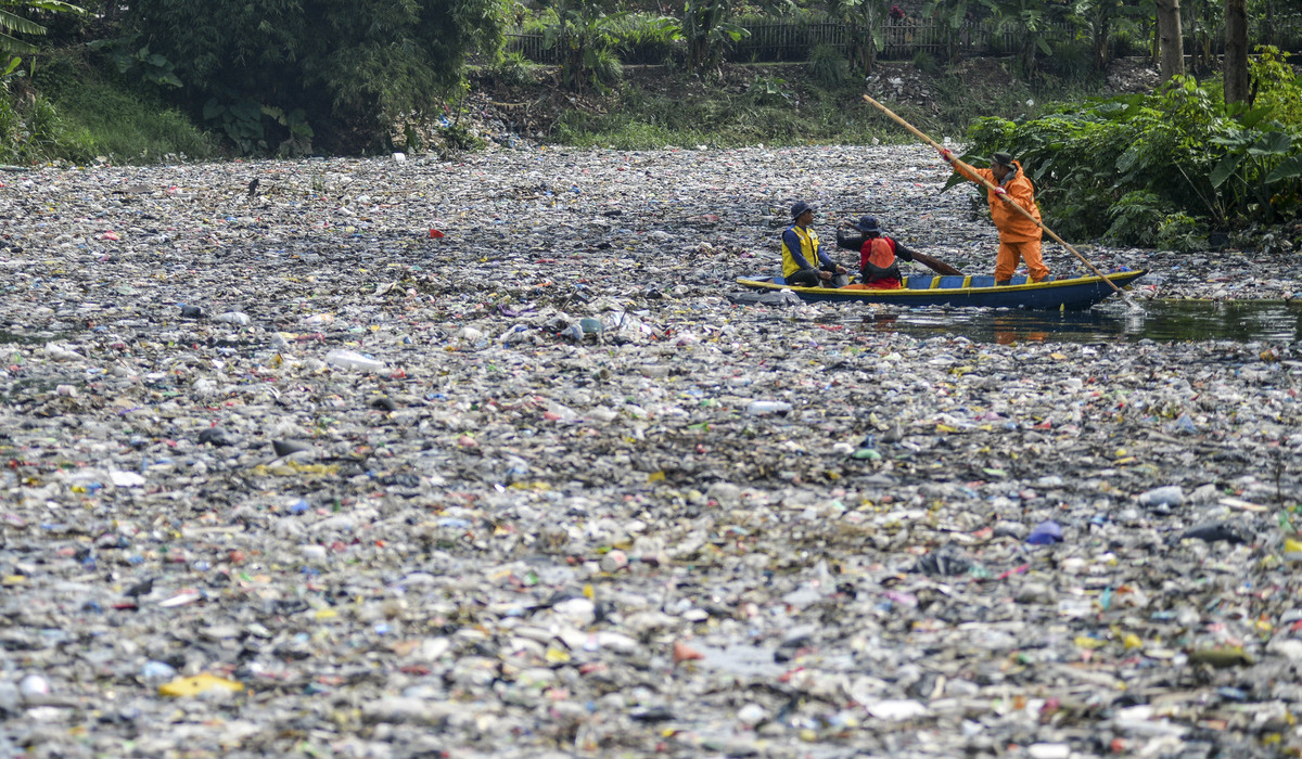 Upaya Mengatasi Masalah Sampah Plastik Masih Jalan Di Tempat