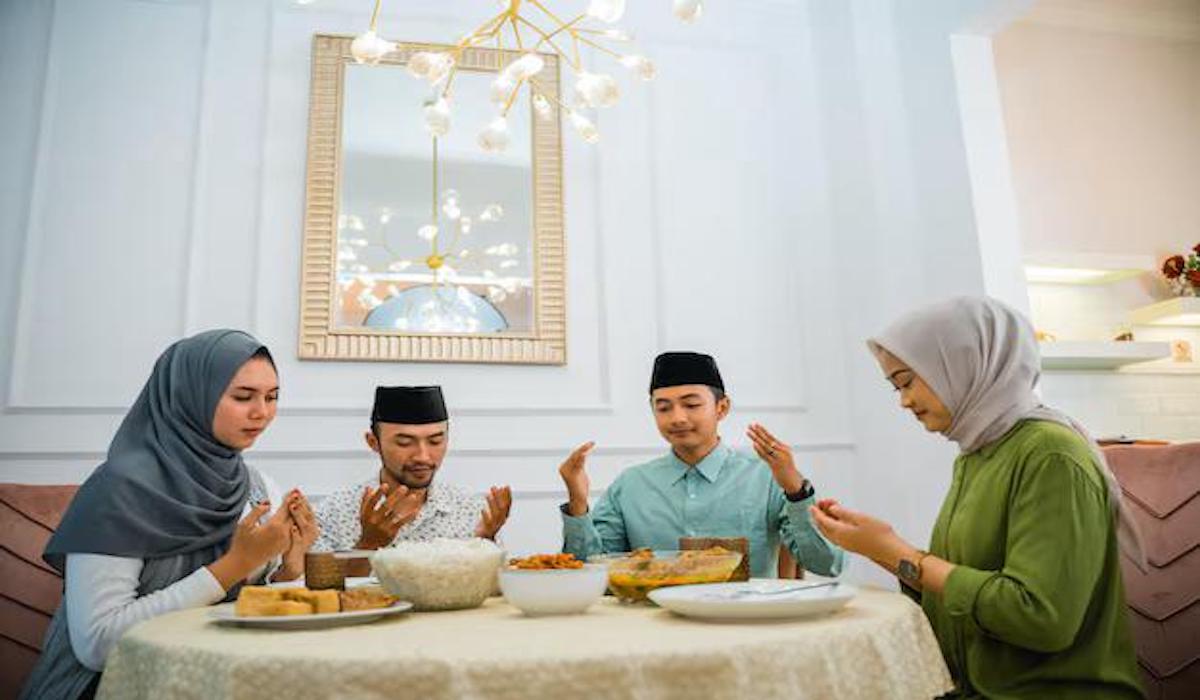 Jadwal Buka Puasa Wilayah Surabaya dan Sekitarnya, Selasa 11 Maret 2025