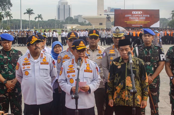 Pramono Anung Akan Sanksi ASN yang Mudik Pakai Kendaraan Dinas