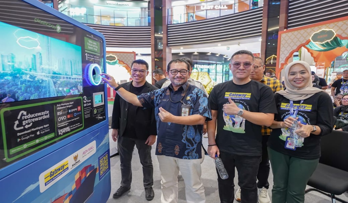 Baznas RI Bersama PT Gateway Container Line, Mall Aeon, Plasticpay Hadirkan RVM untuk Daur Ulang Plastik