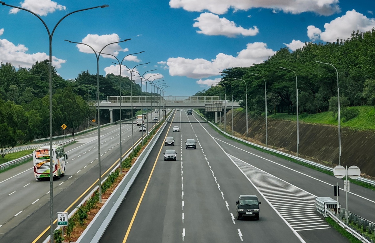 Pelebaran jalur ke-3 dari jalan tol Cikopo-Palimanan, PTPP siap untuk mendukung aliran lancar Lebaran Mudik 2025