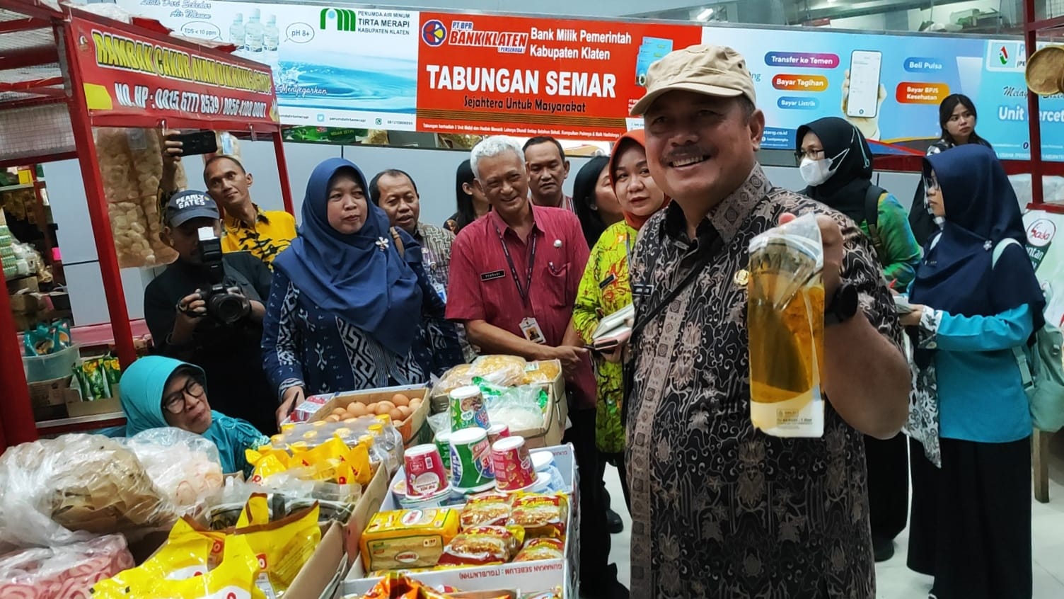 Pemprov Jateng Pantau Harga Bahan Pangan Di Pasar Gedhe Klaten, Minyakita Dinilai Masih Tinggi