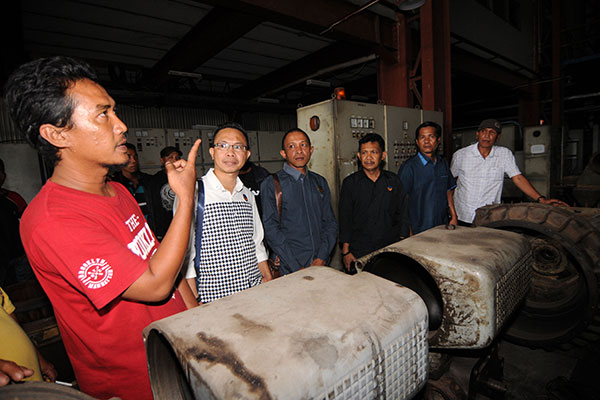Cek Mesin Diesel PLTD Silae