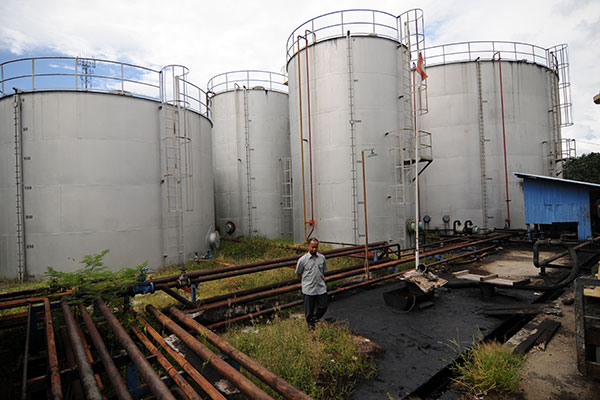 Cek Mesin Diesel PLTD Silae