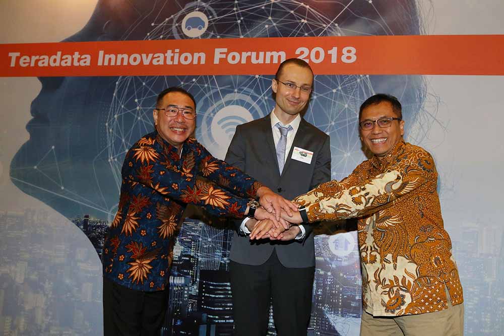 TEKNOLOGI 4D ANALYSTICS PENDUKUNG SMARTCITY