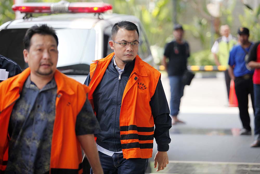 KORUPSI MASSAL ANGGOTA DPRD KOTA MALANG