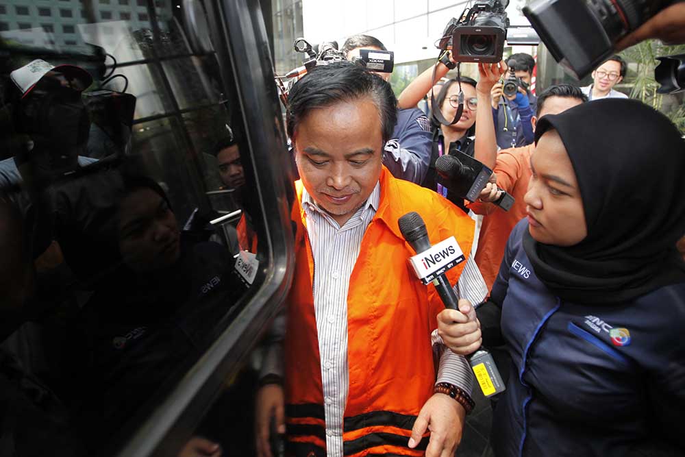 KORUPSI MASSAL ANGGOTA DPRD KOTA MALANG