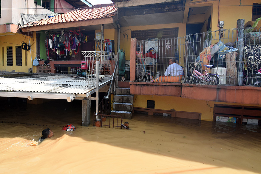 Banjir di Kawasan Rawajati