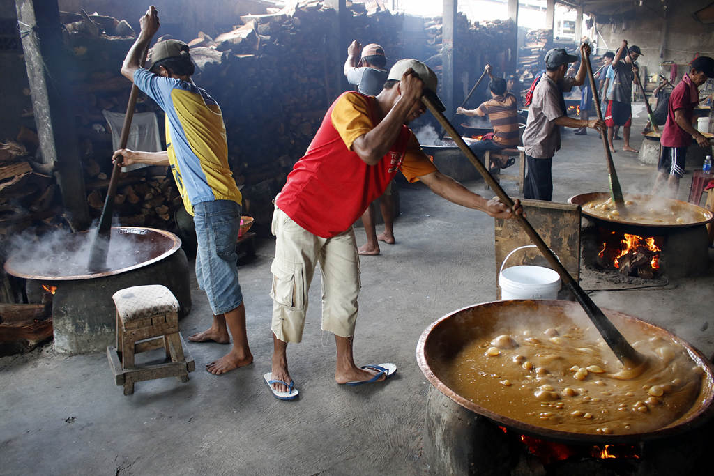 Pembuatan Dodol Betawi