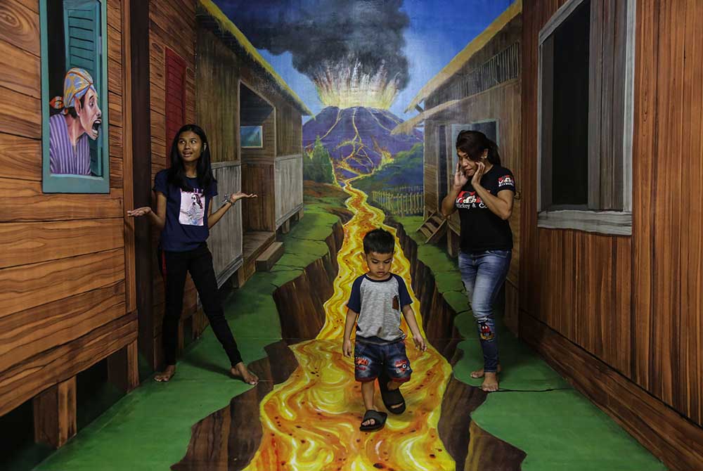 Lukisan 3 Dimensi di Pusat Perbelanjaan