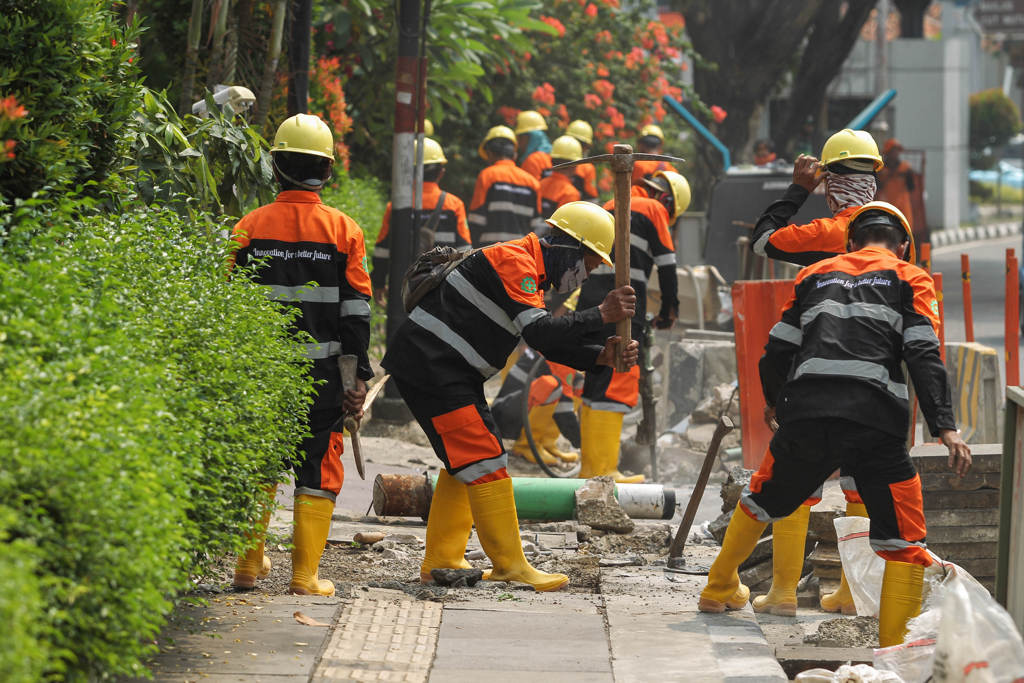  Revitalisasi Trotoar