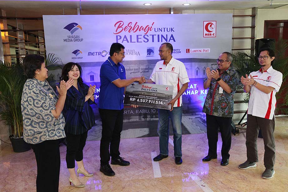 Donasi Masyarakat Melalui Yayasan Media Group untuk Palestina