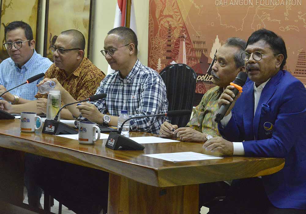 Merangkai Gerbong Pendukung Vs Menata Barisan Oposisi