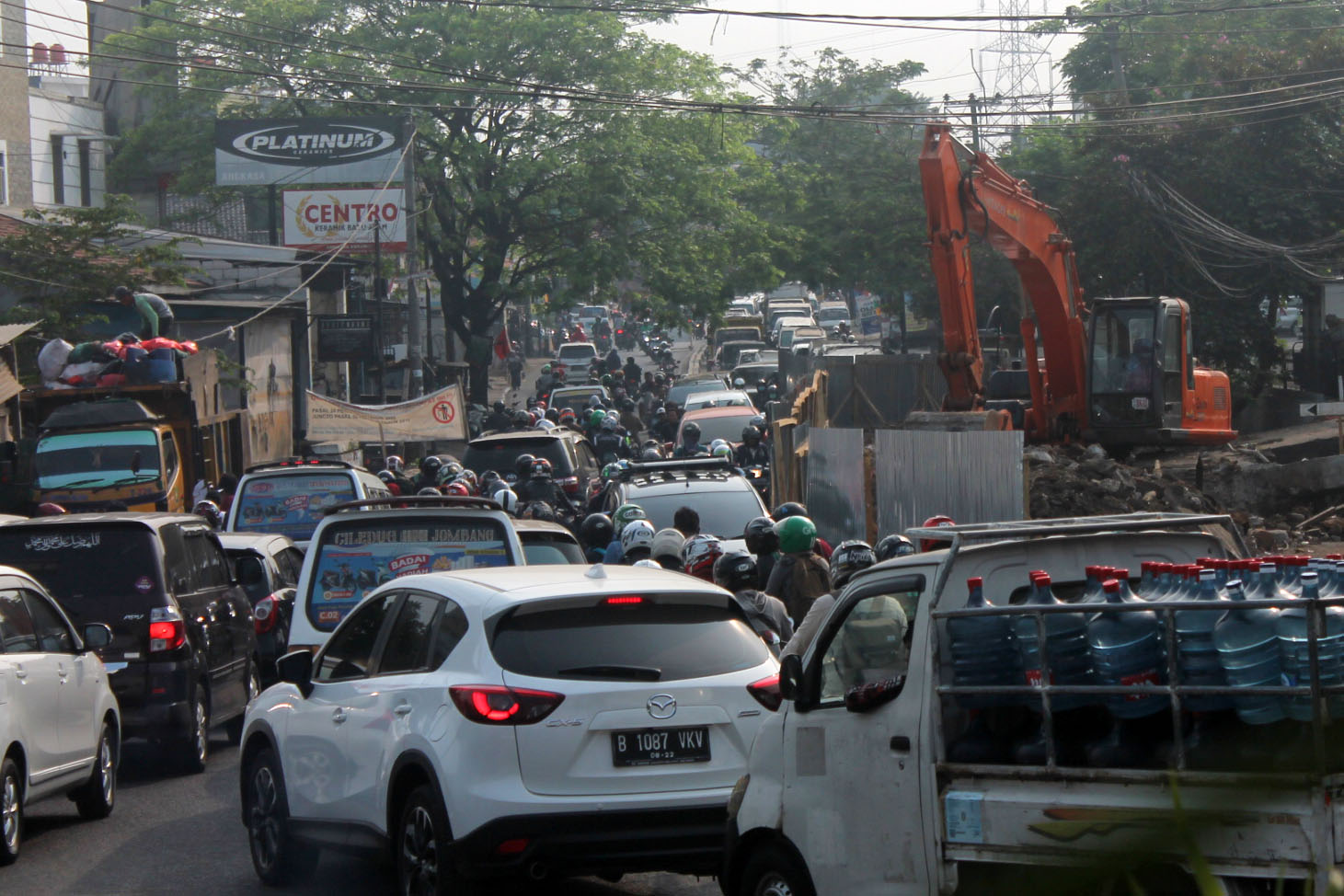 Kemacetan Akibat Pelebaran Jembatan