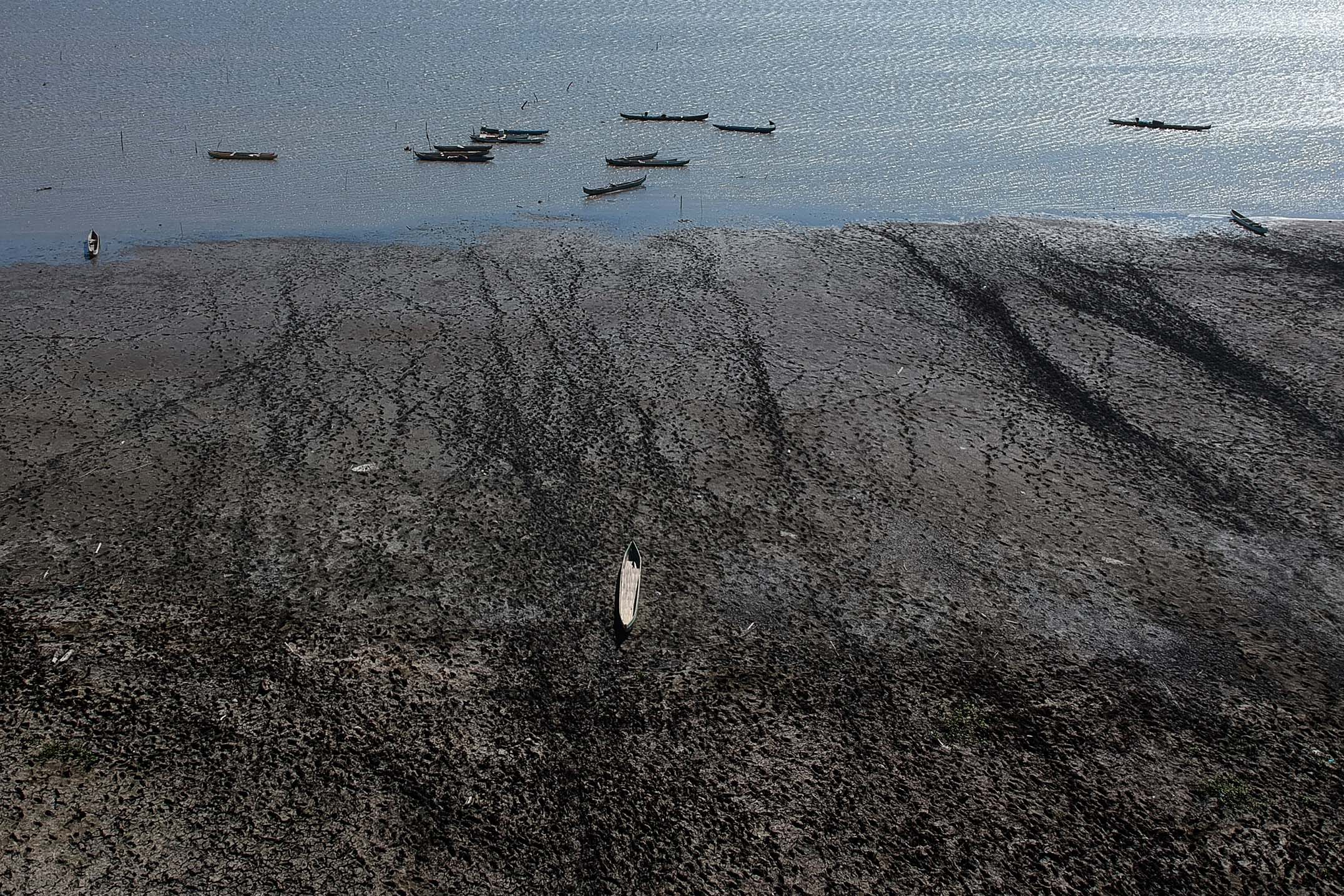 Danau Limboto Mengering