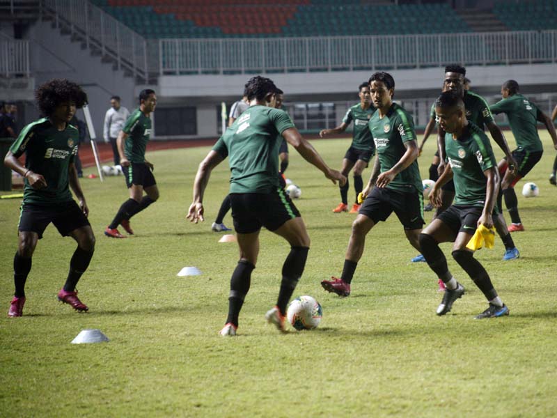 Latihan Perdana Timnas Indonesia Senior