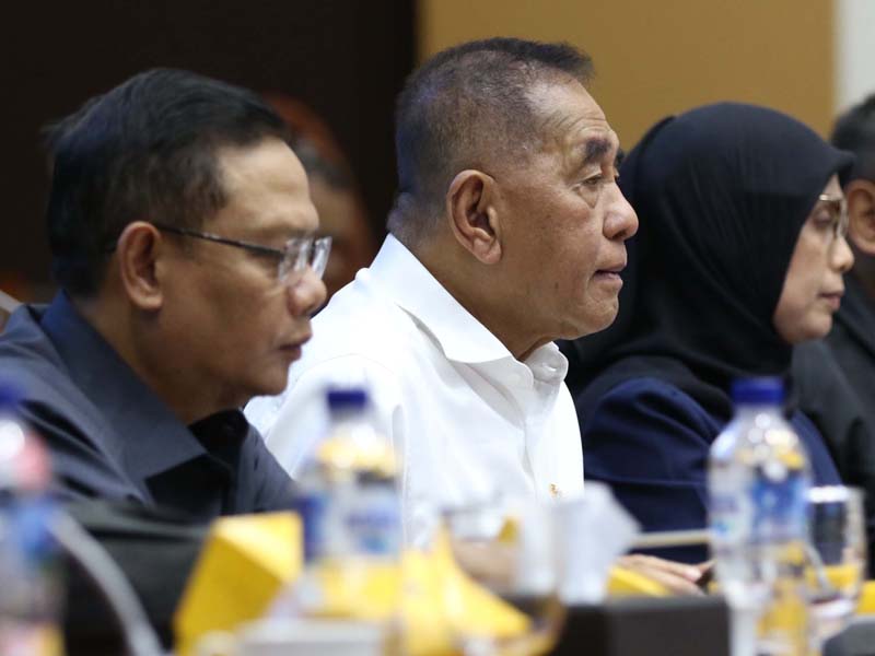 Membahas Pengelolaan Sumber Daya Nasional
