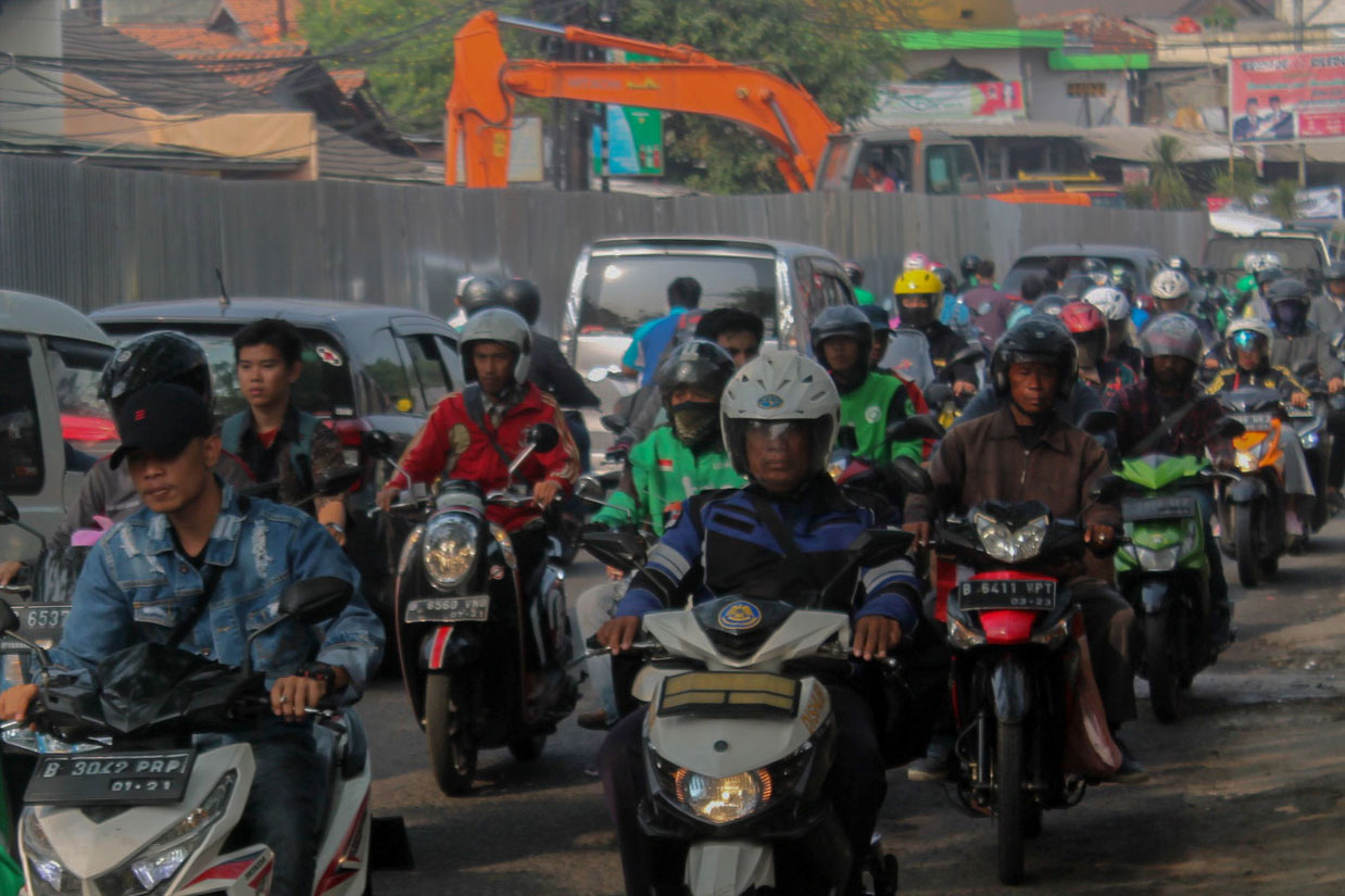 Kemacetan Akibat Pelebaran Jembatan