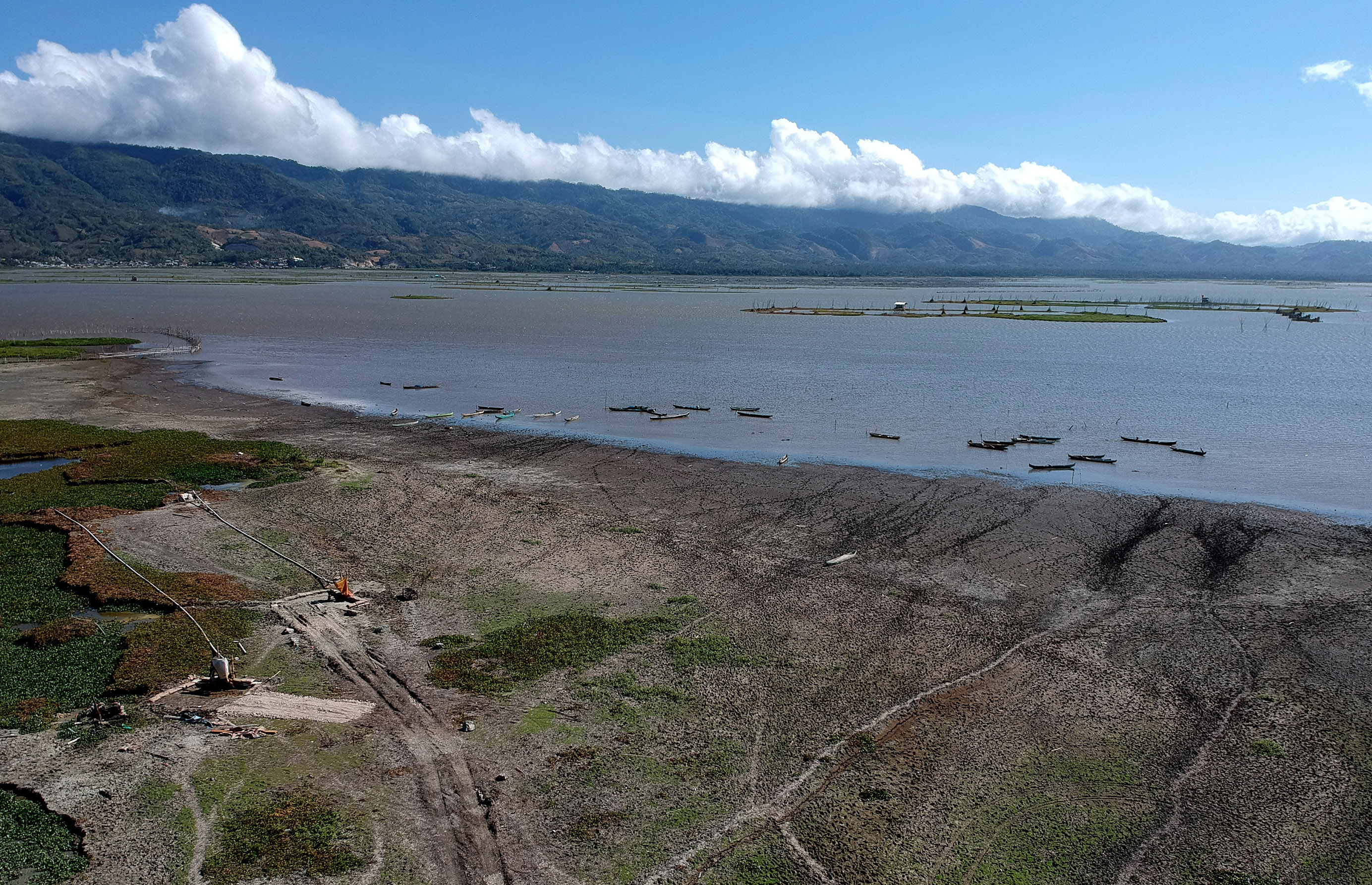 Danau Limboto Mengering