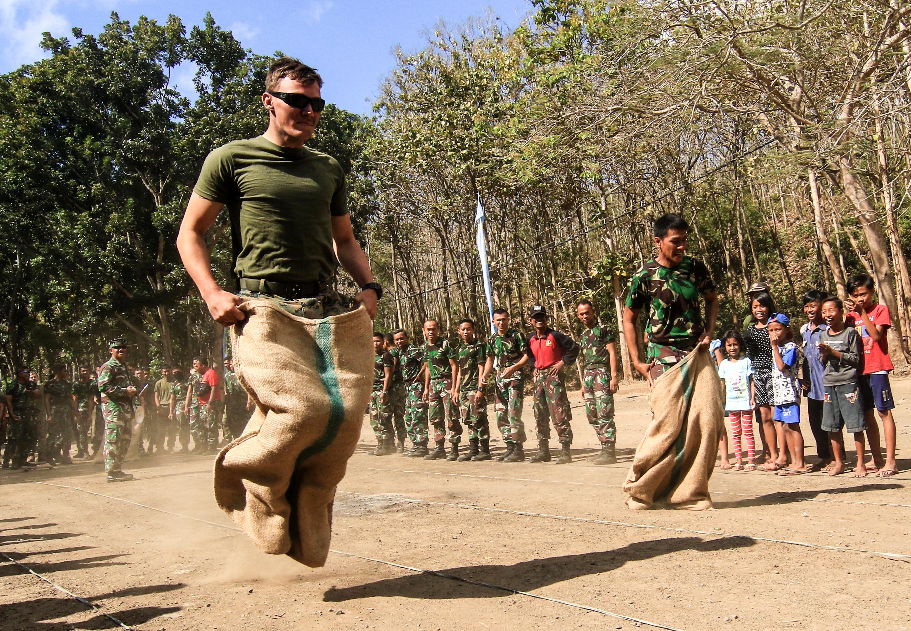 Marinir Indonesia-Amerika Semarakkan HUT RI