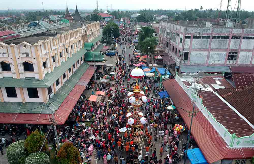 Prosesi Tabuik Naik Pangkek