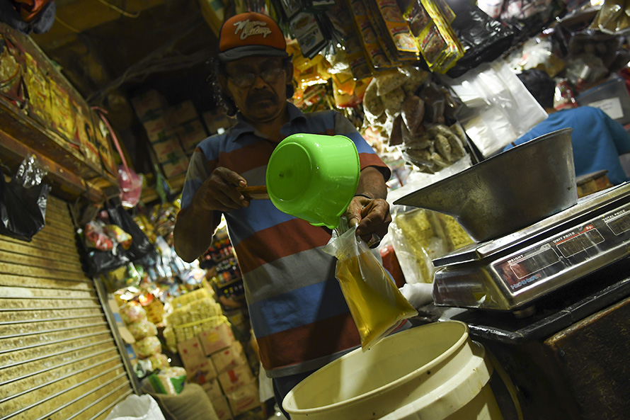 Peredaran Minyak Curah