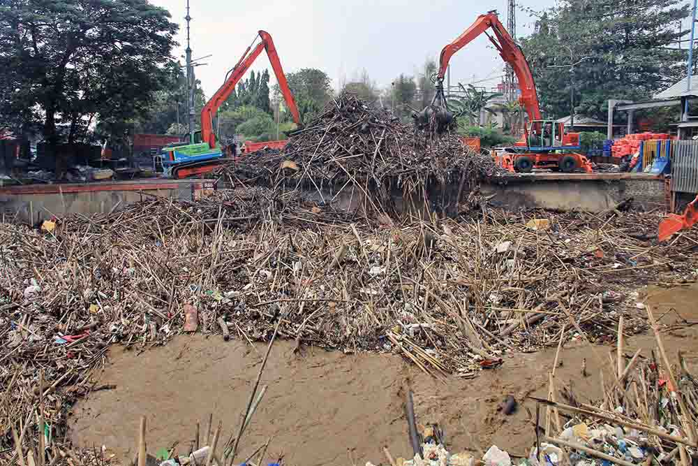 Sampah Kiriman Dari Bogor