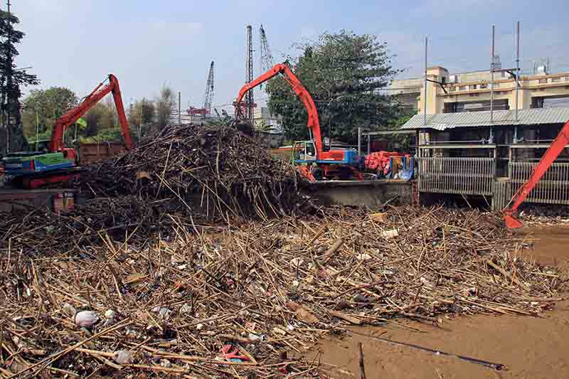 Sampah Kiriman Dari Bogor