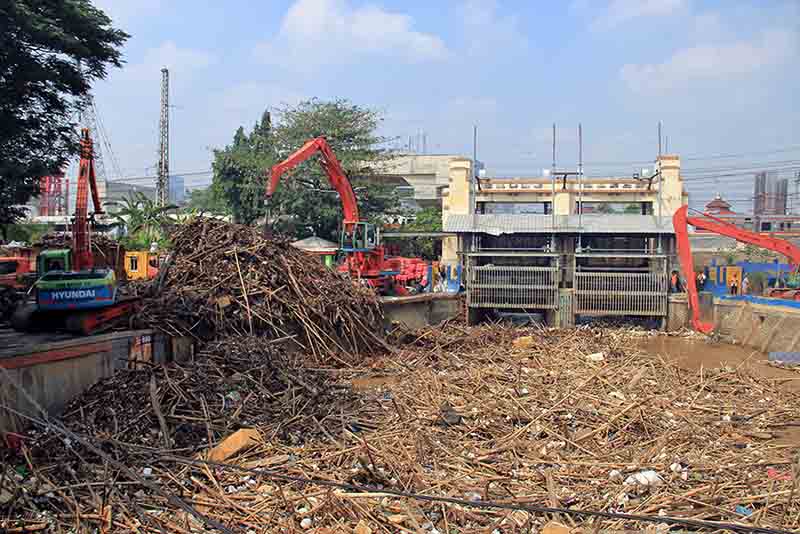 Sampah Kiriman Dari Bogor