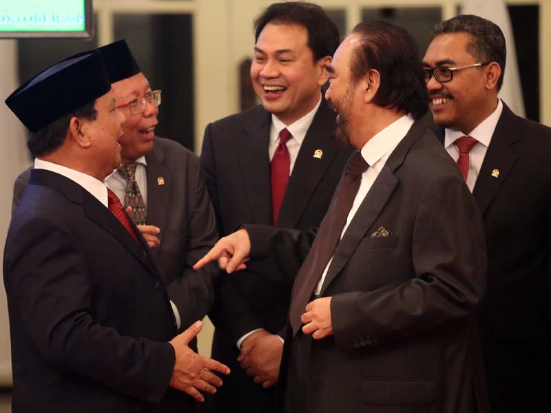 Sendau Gurau Surya Paloh Dan Prabowo