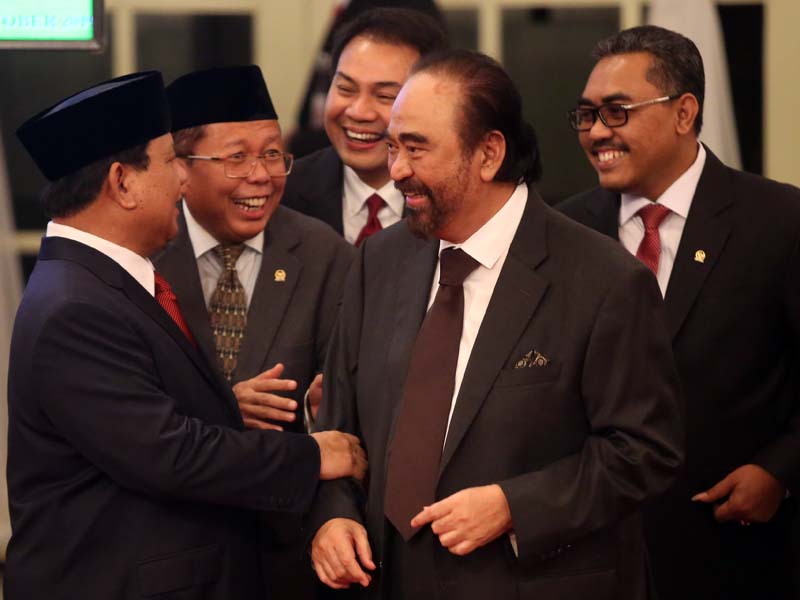 Sendau Gurau Surya Paloh Dan Prabowo