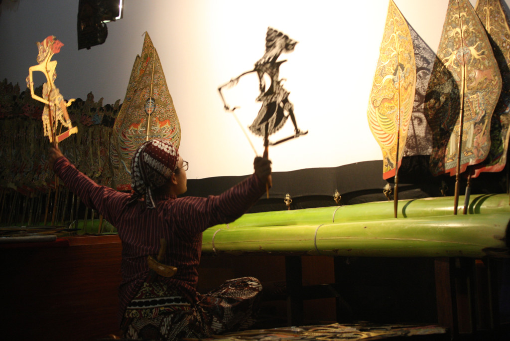 Memperingati Hari Wayang Nasional