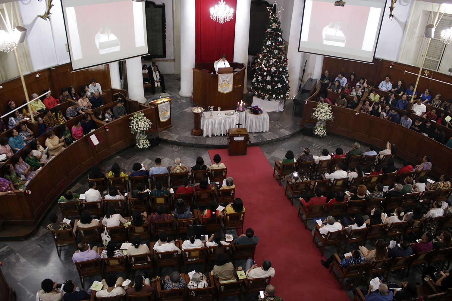 Misa Malam Natal di Gereja Immanuel