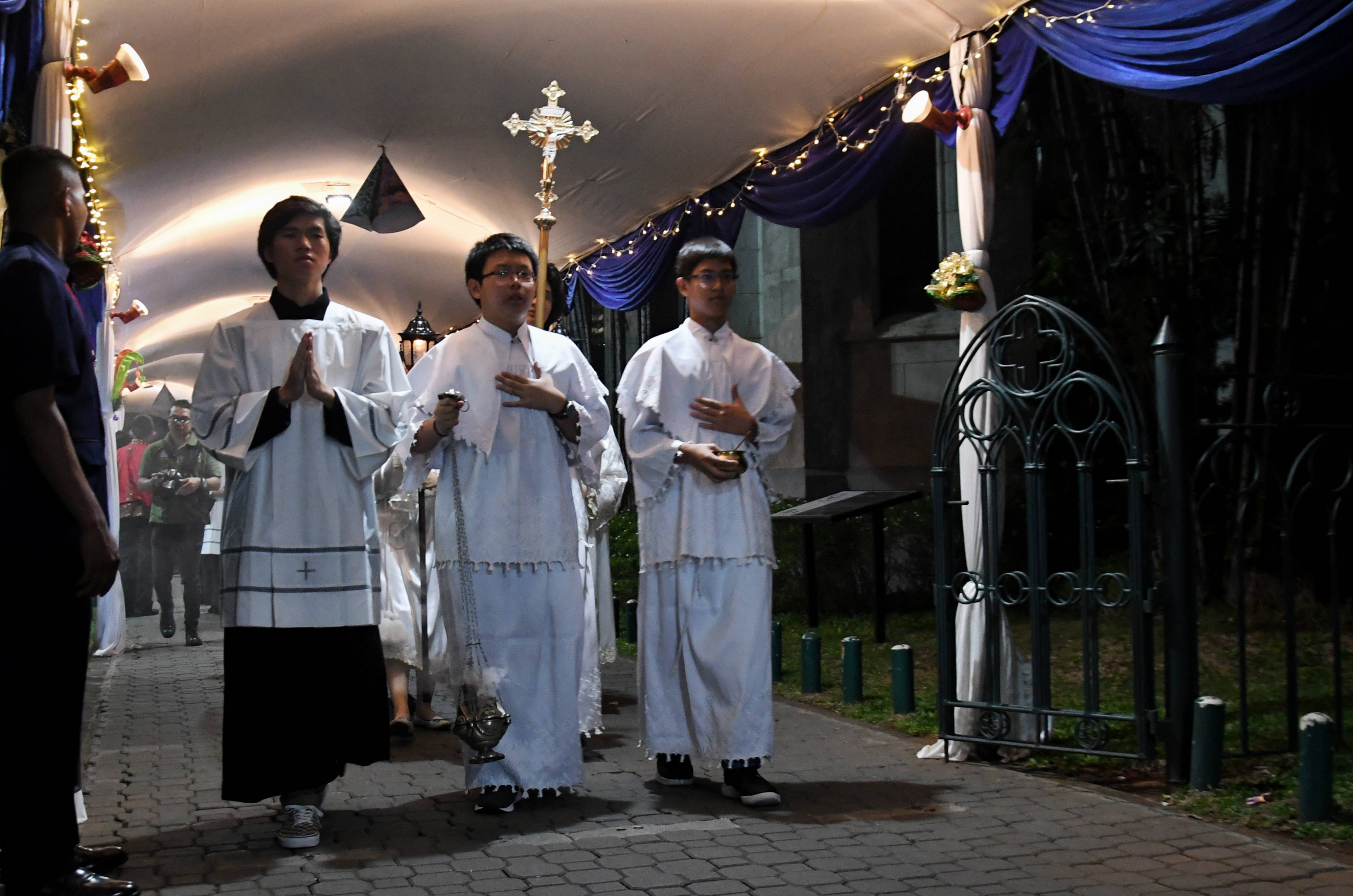 Misa Malam Natal di Katedral