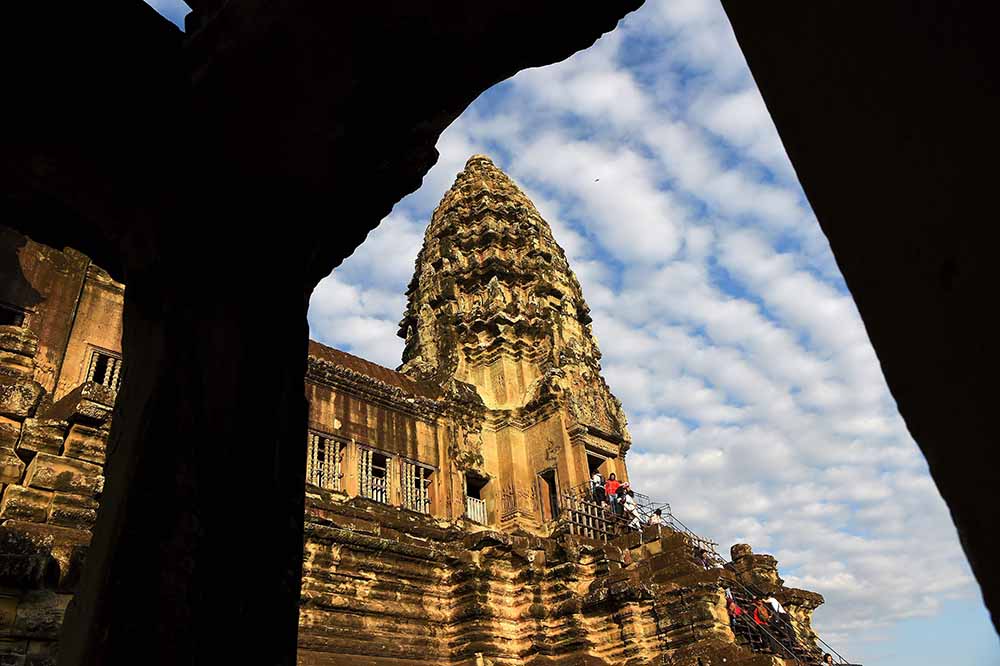 Pesona Kuil Angkor Wat di Kamboja
